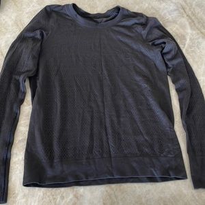 Lululemon Long Sleeved Top Size 6